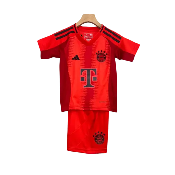 Conjunto Niño FC Bayern Munich 2024/2025