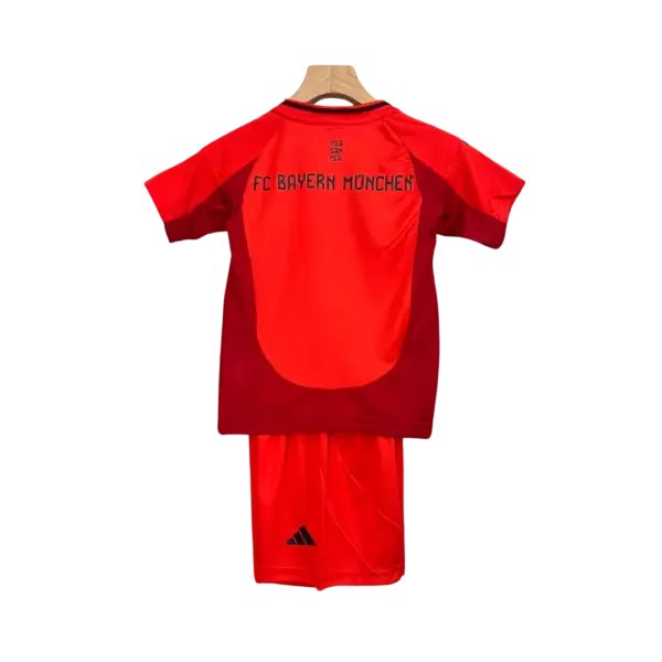 Conjunto Niño FC Bayern Munich 2024/2025 - Imagen 2