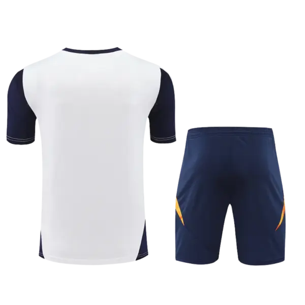 Conjunto de Entrenamiento Real Madrid 2024/25 - Imagen 2