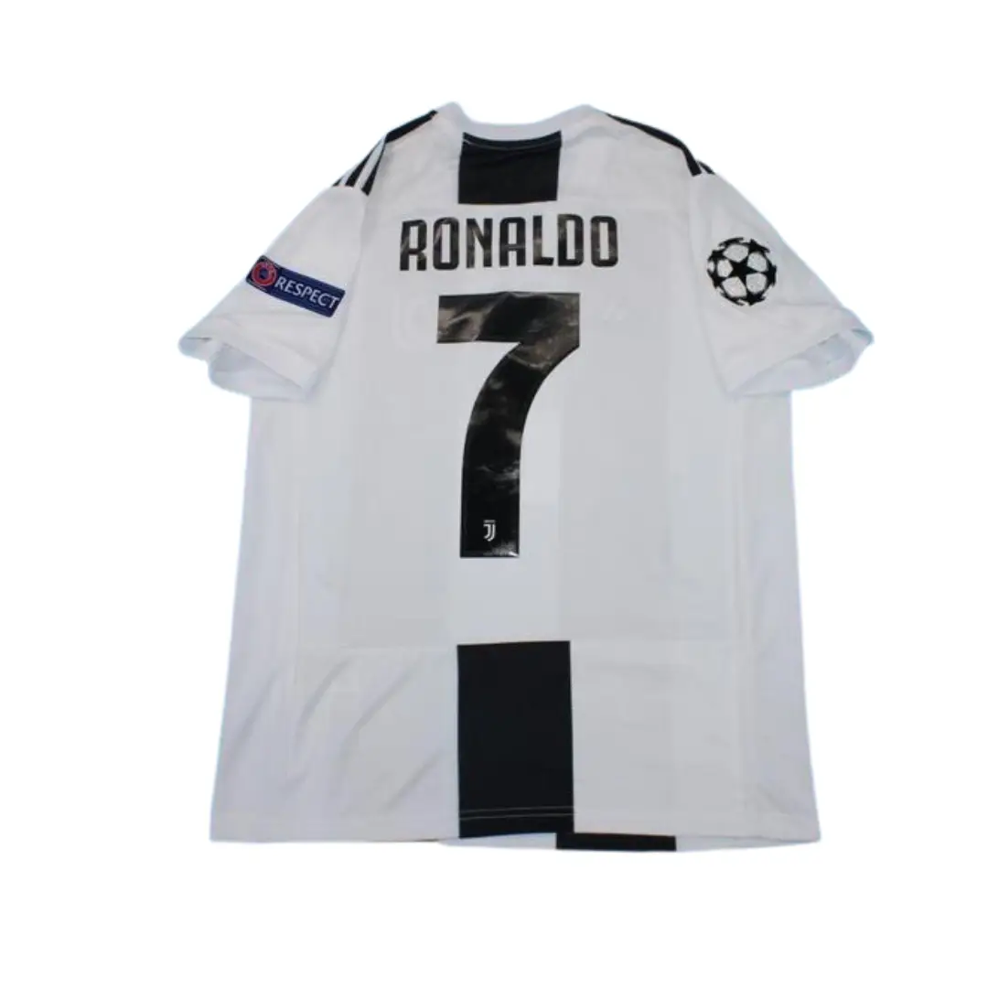 Camiseta Retro Juventus Football Club 2018/19 - Imagen 2