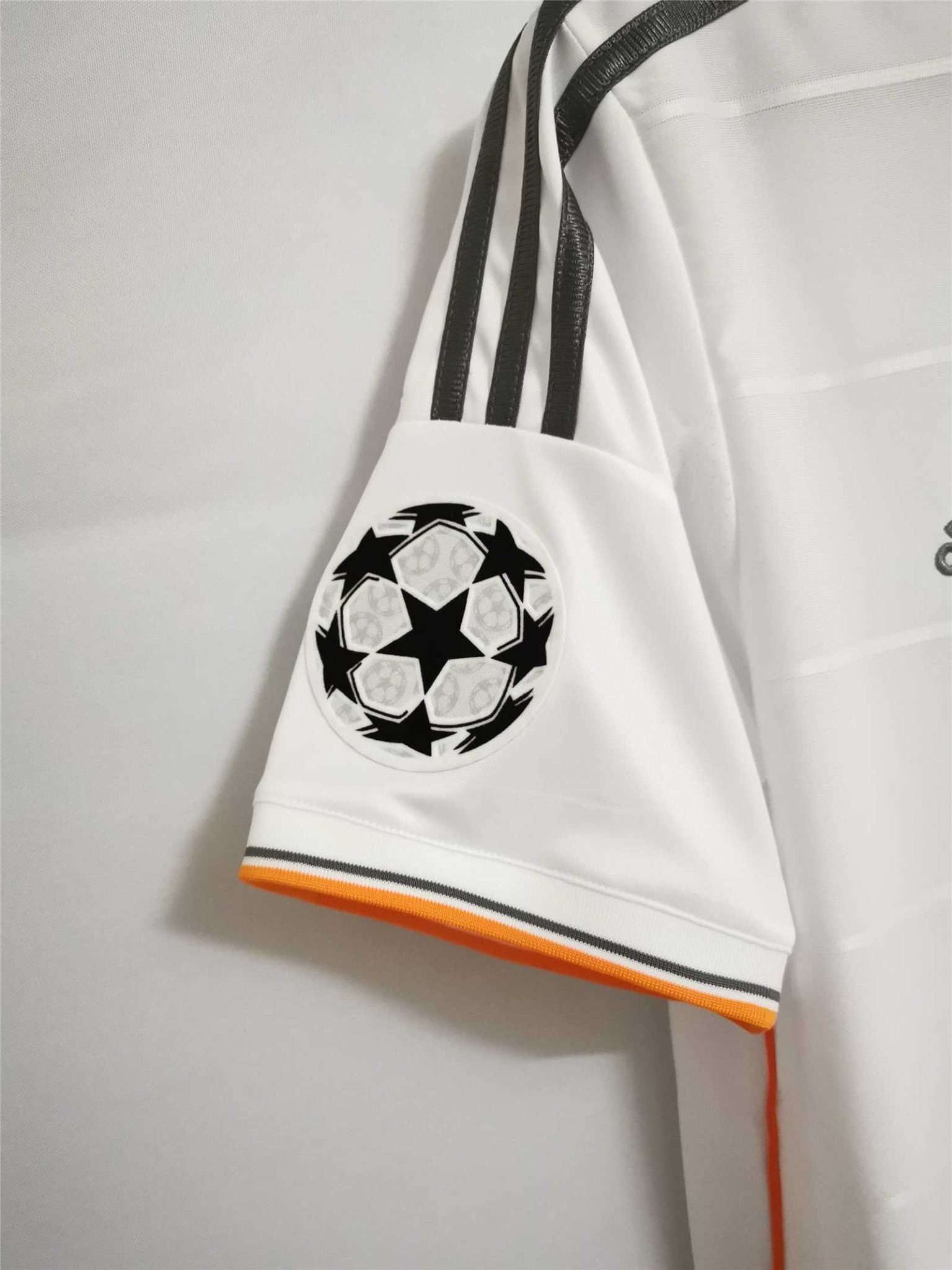 Camiseta Retro Real Madrid 2013/14 - Imagen 3