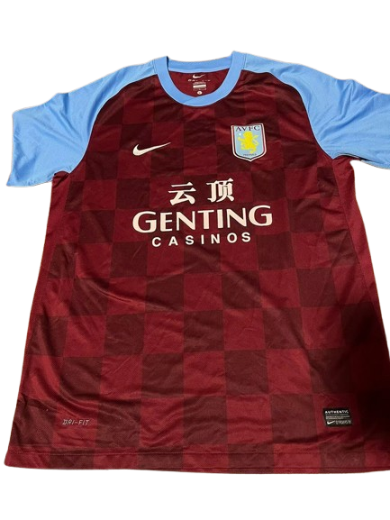 Camiseta Retro Aston Villa Football Club 2011/12 Camiseta Retro Aston Villa Football Club 2011/12