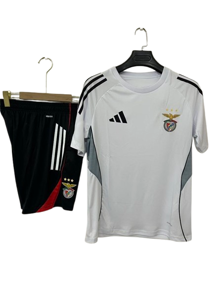 Conjunto de Entrenamiento Sport Lisboa e Benfica 2025/26 Conjunto de Entrenamiento Sport Lisboa e Benfica 2025/26