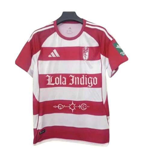 Camiseta Granada x Lola Indigo | Edición Especial Camiseta Granada x Lola Indigo | Edición Especial