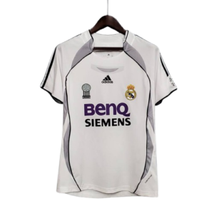 Camiseta Retro Real Madrid 2006/07