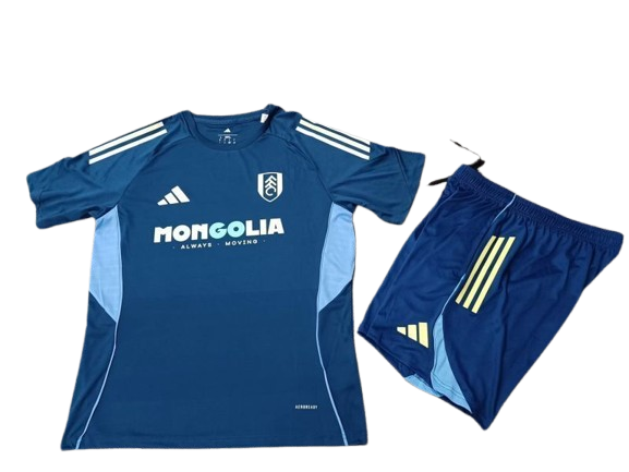 Conjunto de Entrenamiento Fulham Football Club 2025/26 Conjunto de Entrenamiento Fulham Football Club 2025/26