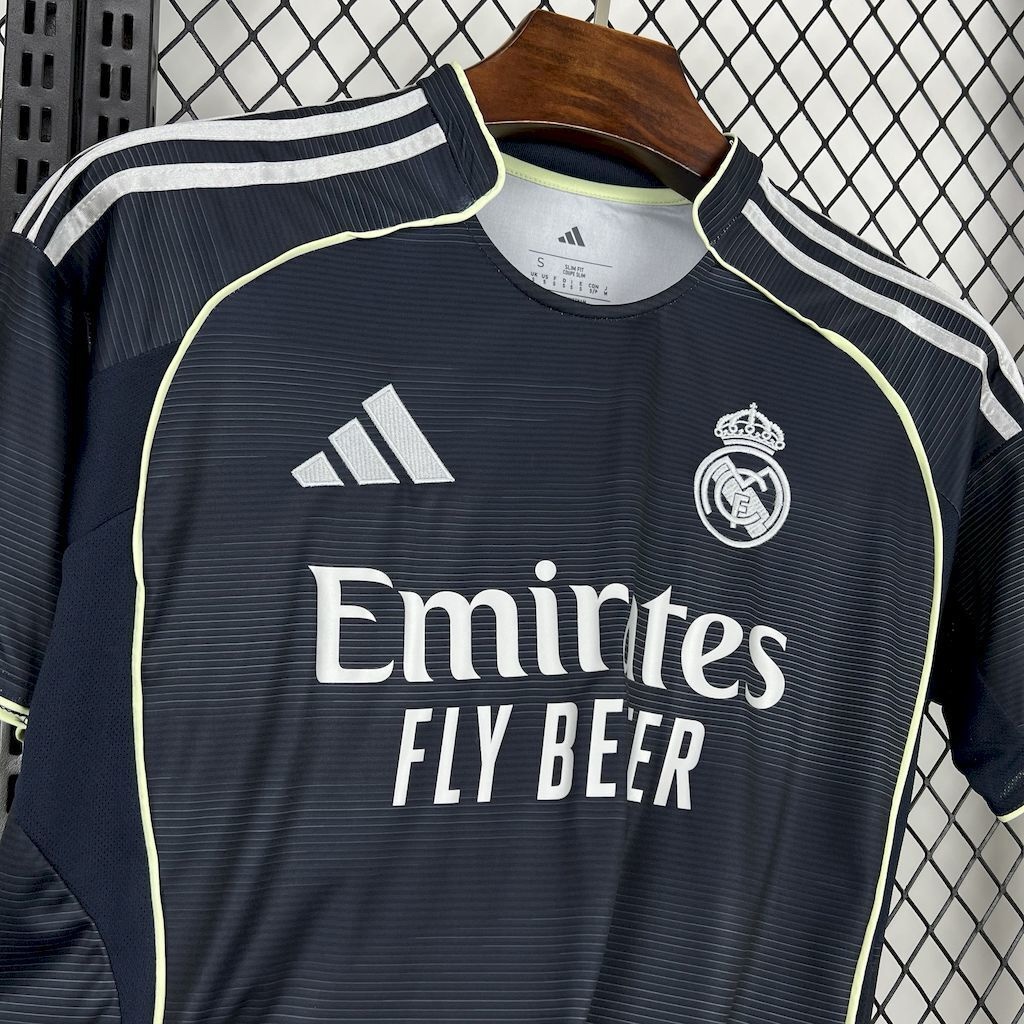 Camiseta Real Madrid 2025/26 Camiseta Real Madrid 2025/26 - Imagen 2