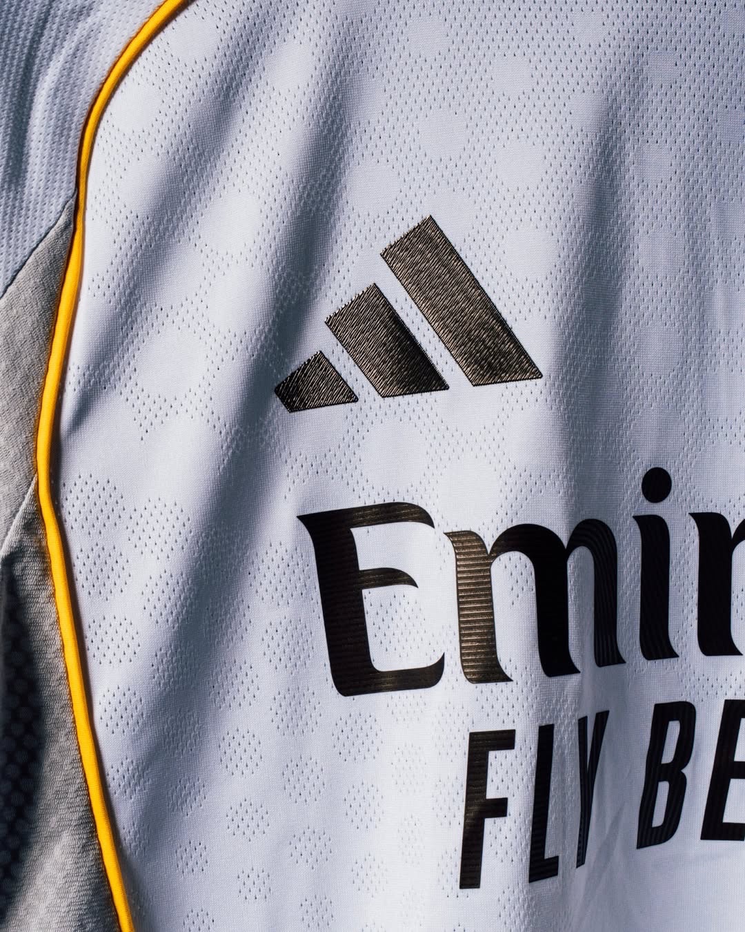 Camiseta Real Madrid 2025/26 Camiseta Real Madrid 2025/26 - Imagen 4